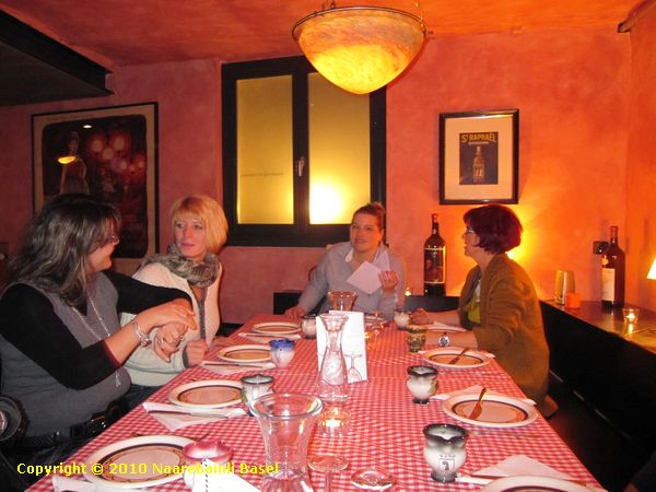 2010_abschlussessen_054.JPG