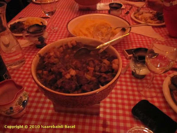 2010_abschlussessen_077.JPG